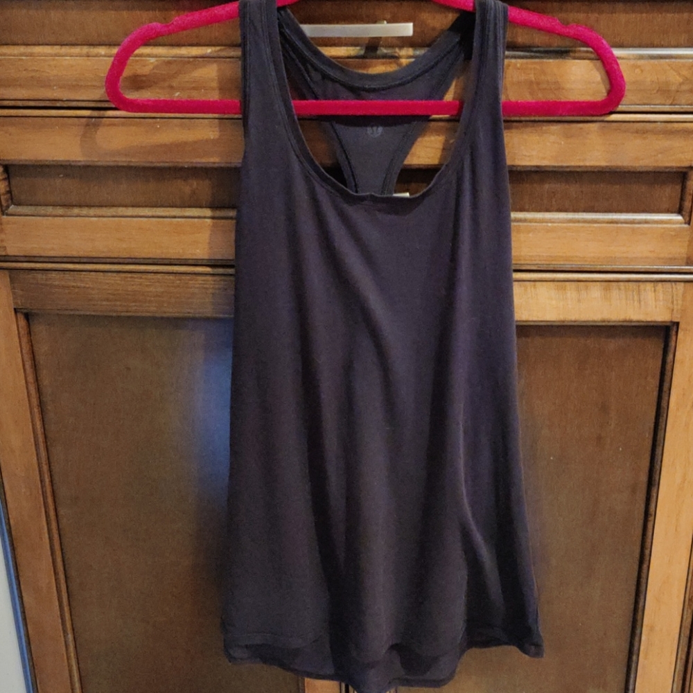 Lululemon Yogi Racerback IV
Black - Picture 3 of 3